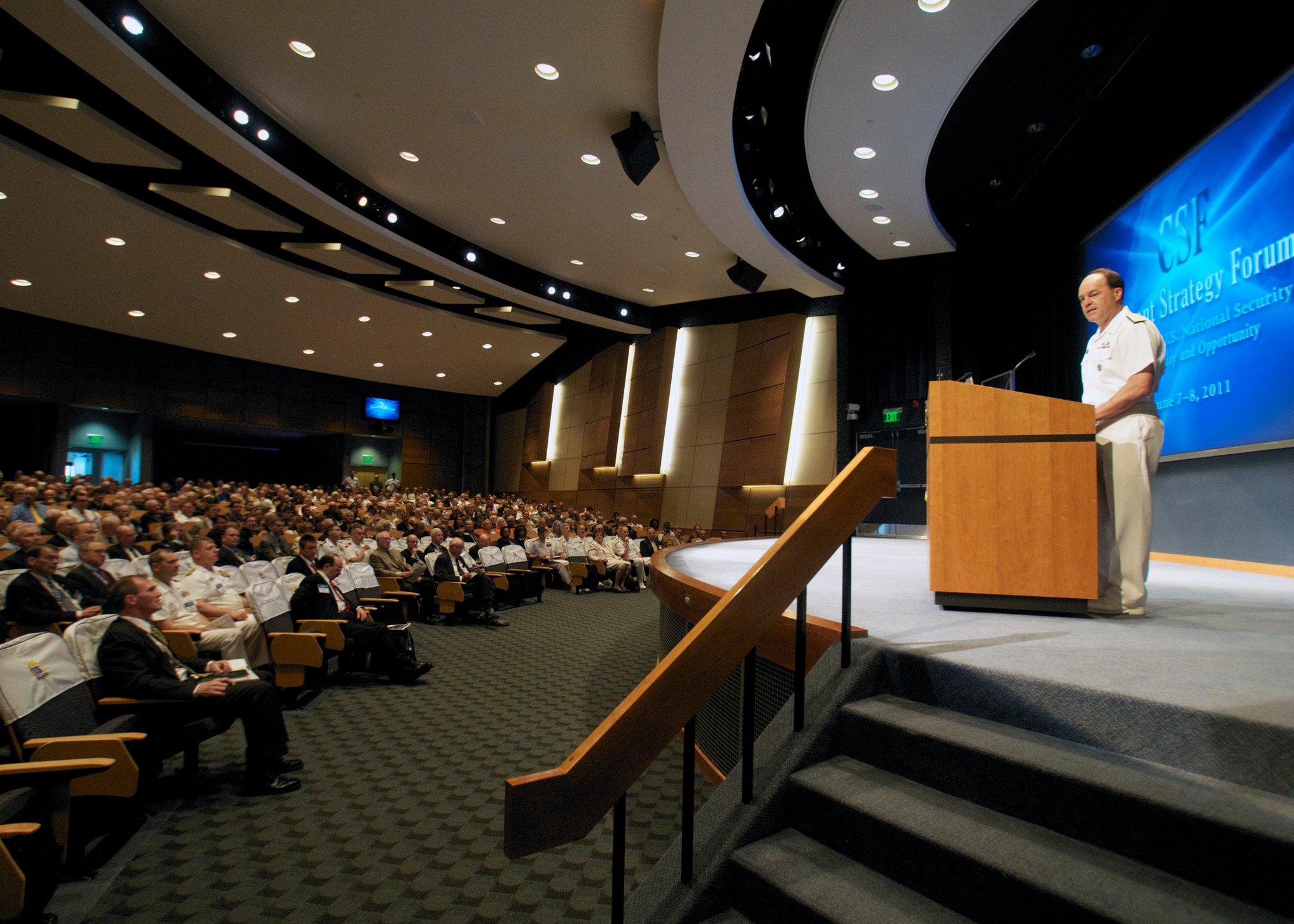 Naval War College_Photo_CSF_Spruance Auditorium Panorama