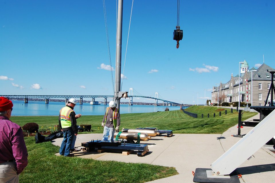 Naval War College_Photo_Dewey Field_Moving Cannons