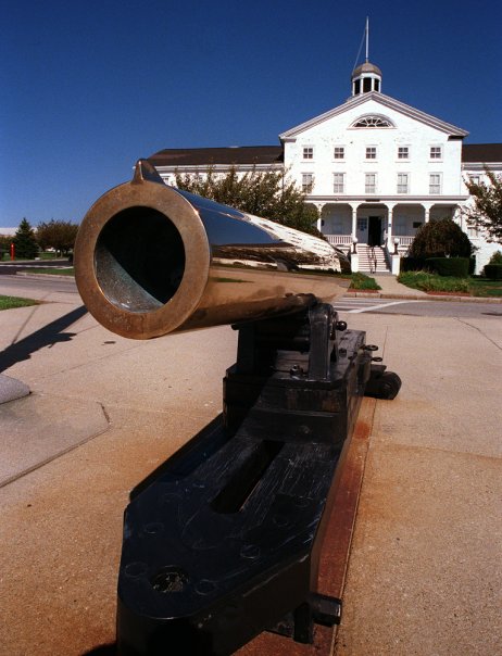 Naval War College_Photo_Museum_Cannon