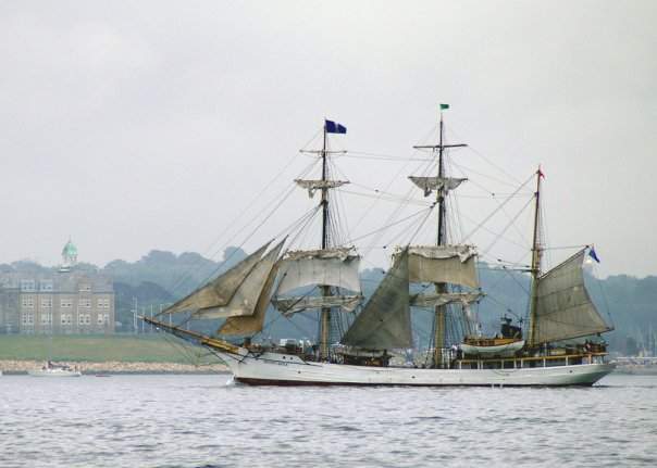 Naval War College_Photo_Sailing Ship in Front of Pringle Hall_2